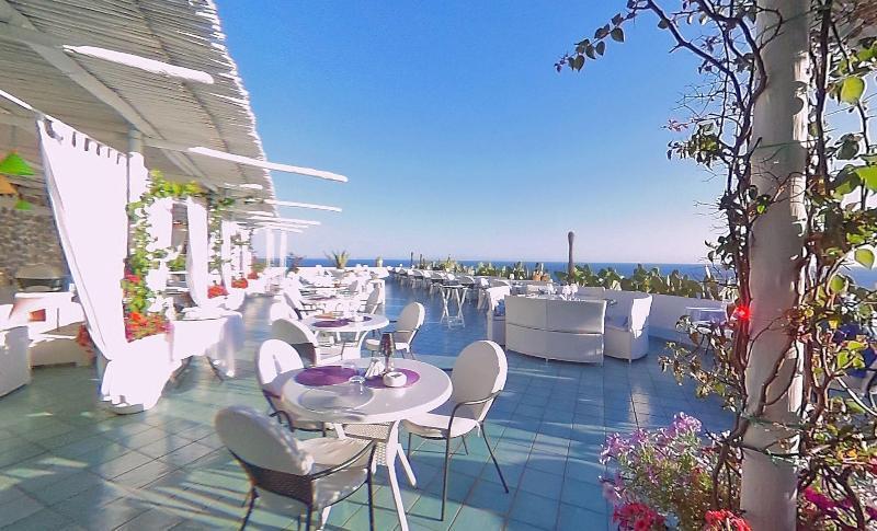 Hotel Le Fioriere Praiano Exterior foto