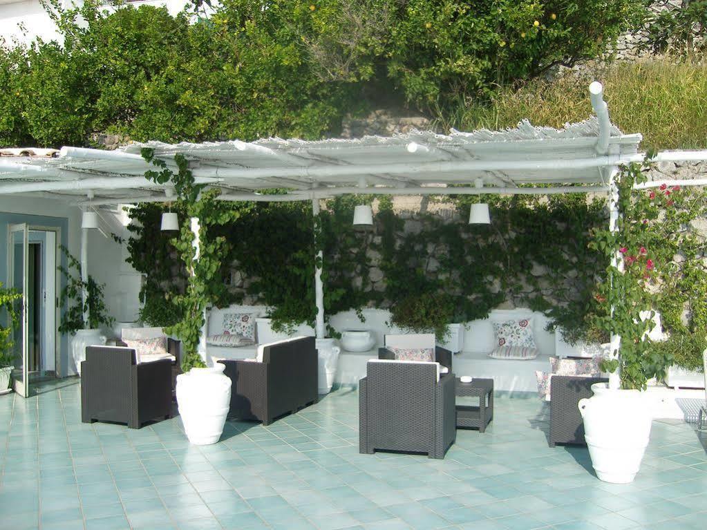 Hotel Le Fioriere Praiano Exterior foto